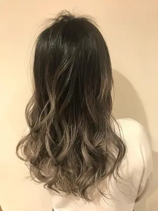 ミディアム カラー AMI Hair  supply所属・髪質改善カラー 韓国風レイヤーのヘアスタイル