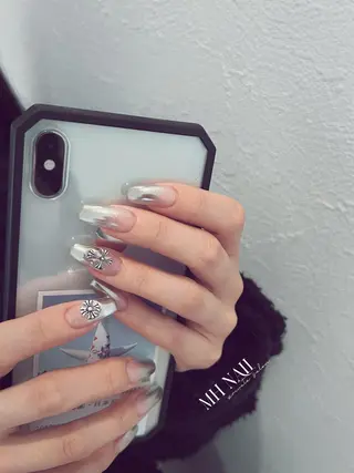 ネイル MH Nailのネイルデザイン