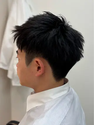 メンズ 保立/フェザーパーマ /メンズカットのヘアスタイル