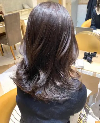 ロング カラー ❤️ブリーチなし💚 ダブルカラー平野実花のヘアスタイル