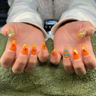 ネイル MHR nailのネイルデザイン