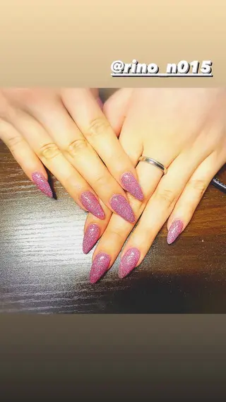 ネイル Nail Salon RINO所属・伊藤 なつみのネイルデザイン