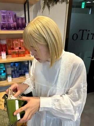 ミディアム 韓国/透明感 Veluaのヘアスタイル