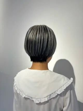 ショート カラー 落合 和奏のヘアスタイル