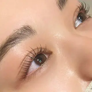 マツエク・マツパ mille所属・ラッシュリフト高評価 /HITOMIのマツエク・マツパデザイン