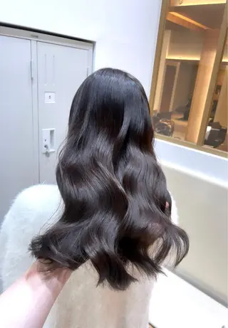 ミディアム カラー 湯田 竜也のヘアスタイル