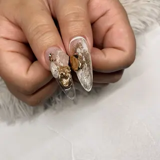 ネイル femme💫 CARINAのネイルデザイン