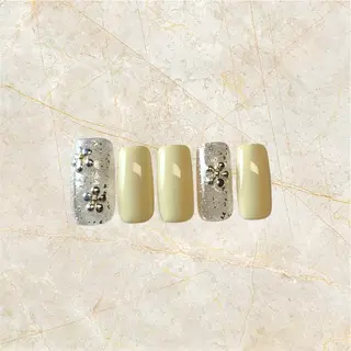 ショート watanabe miyuuのネイルデザイン