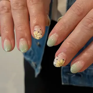 ネイル Bianca栄店 小林のネイルデザイン