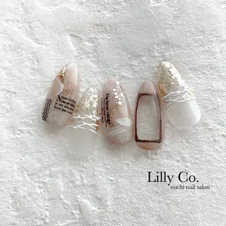 ネイル Lilly Co.のネイルデザイン