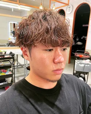 パーマ メンズ amble luxe 伊畑優希のヘアスタイル