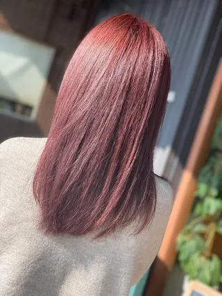 セミロング BRAS ナカガワのヘアスタイル