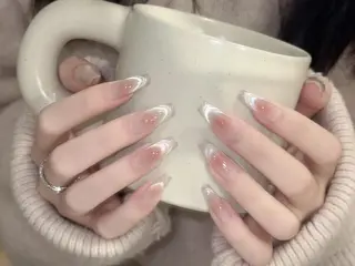 ネイル nana 🤍のネイルデザイン