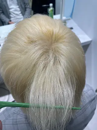 カラー 🐺ウルフ/レイヤー カット/高嶋湧大のヘアスタイル