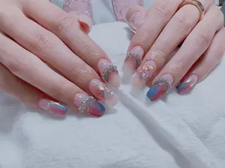 ネイル VIVIAN リサのネイルデザイン