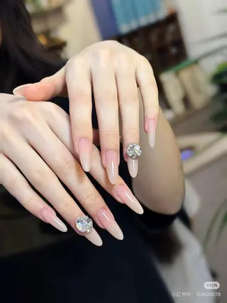 ネイル Best Nail 渋谷109前店所属・Best Nailのネイルデザイン