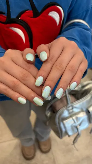 ネイル しおん⭐︎立川 sofaネイリストのネイルデザイン