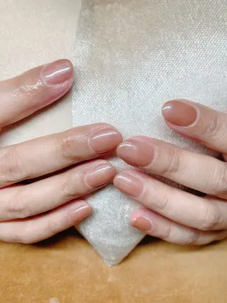 ネイル ECLAT エクラ所属・寺山 千鶴のネイルデザイン