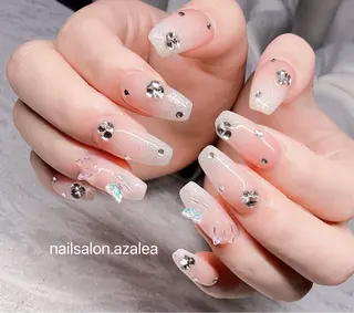 ネイル R inのネイルデザイン