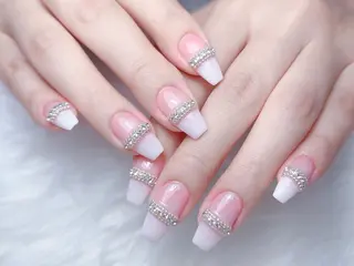 ネイル 🎀M nails✨ ビューティーのネイルデザイン