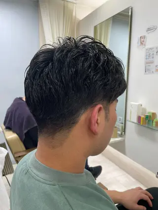 ショート 高橋廉治 （タカハシレンジ）のヘアスタイル