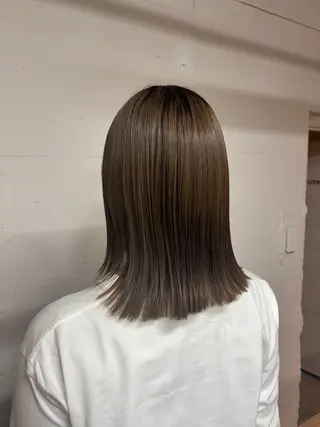 ミディアム カラー 🩵似合わせカット SEIRA🩵のヘアスタイル