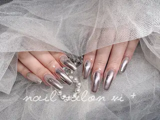 ネイル ✨Nailsalon Vi+✨のネイルデザイン
