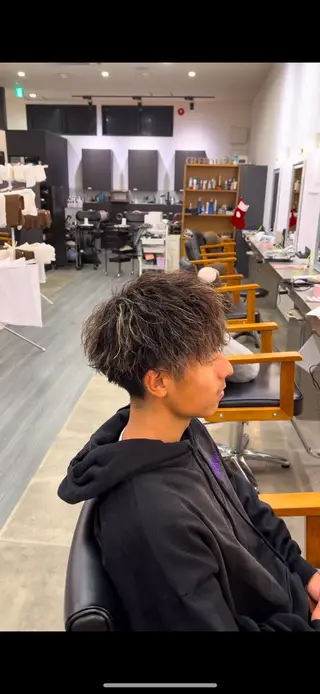 パーマ メンズ Bright Men's hair所属・🌈メンズ専門🌈 BRIGHT 鍋田のヘアスタイル