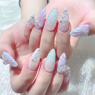 ネイル Queens 榊 まおのネイルデザイン