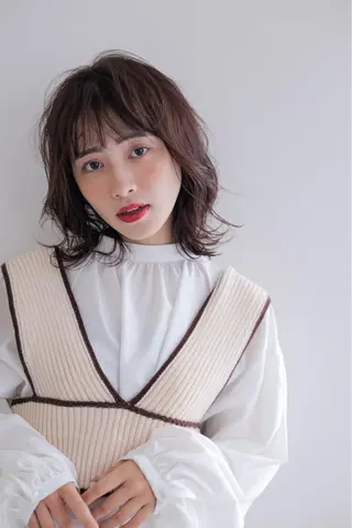 ミディアム カラー ｅｒｉ 🧴🫧のヘアスタイル