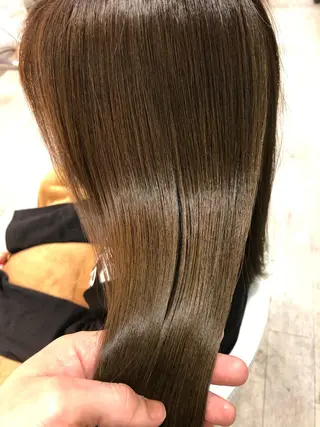 セミロング ブリーチ/髪質改善 NYNY大久保のヘアスタイル