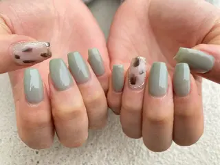 ミディアム ネイル ✴︎ Delightのネイルデザイン