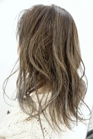 ロング カラー モリオフロムロンドン成増3号店所属・大島 智子のその他イメージ