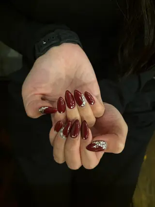 ネイル Bianca関内 USUI🐢のネイルデザイン