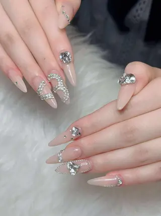 ネイル Lumi Nail 新大久保3‘のネイルデザイン