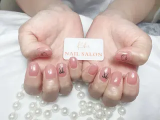 ネイル 💕鈴木ユリ パラジェル/オフ無料のネイルデザイン