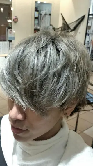 ショート カラー 【髪質改善美容師】t occa茨木篠原健太のヘアスタイル