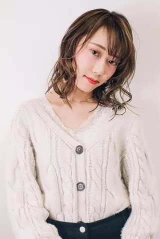 ミディアム カラー 千葉 慎也のヘアスタイル