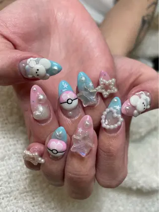 ネイル Hisaka Mikiのネイルデザイン