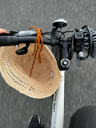 モダーン北鎌倉所属・中溝 アカリのヘアスタイル