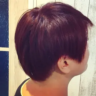 ショート カラー embrace エンブレイスのヘアスタイル