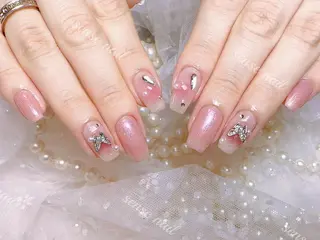 ネイル Queening 🦋のネイルデザイン