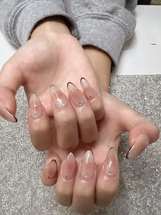 ネイル Guarendo錦糸町店所属・ガレンドウ 白澤 愛子のネイルデザイン