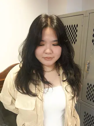 セミロング kosoraベージュ ハイトーン/デザインのヘアスタイル