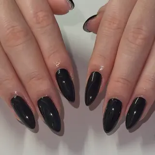 ネイル Sarina ⋆⭒˚ mavieのネイルデザイン