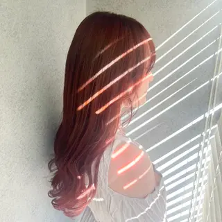 カラー ミウラ ナオヤのヘアスタイル