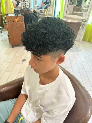 パーマ メンズ メンズパーマ特化🔥 ツイスパ/シャドウのヘアスタイル