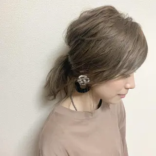 ミディアム カラー toki所属・ＳＨＵ ＮＴＡのヘアスタイル