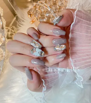 ネイル 23時まで❤︎韓国、 ワンホンネイルのネイルデザイン