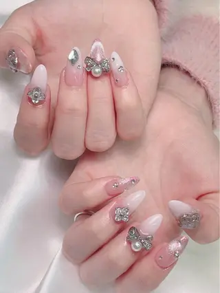 ネイル lucky nail 歌舞伎町のネイルデザイン